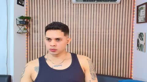 Snapshot of johan_speitzer chatting on 02.11.26 johan speitzer online show from 02.11.26