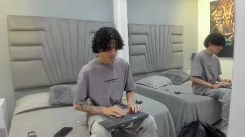 johan_tim online show from 07.21.26