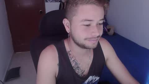 JOHAN independient model online show from 11.08.25