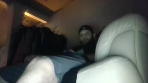 john0131739980 online show from 11.19.25