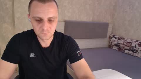 Snapshot of john_3019 chatting on 03.25.26 John online show from 03.25.26