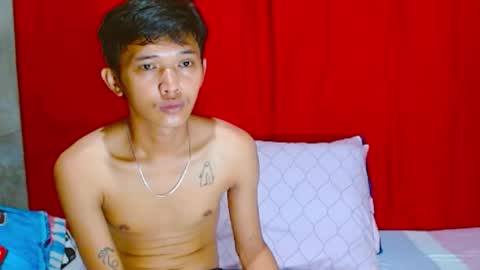 Snapshot of john_zacharyxx chatting on 05.17.26 JohnXxx online show from 05.17.26
