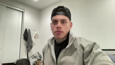 Snapshot of johnafterdark chatting on 01.02.25 JAXX online show from 01.02.25