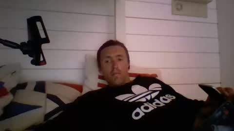 Snapshot of johngiaver3 chatting on 05.11.26 johngiaver3 online show from 05.11.26