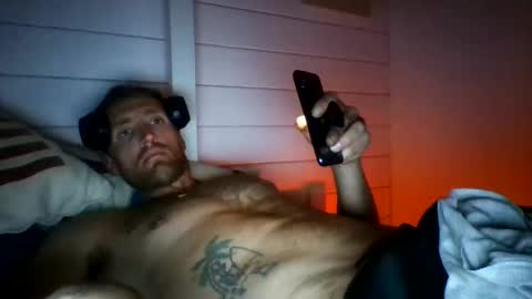 Snapshot of johngiaver3 chatting on 05.20.26 johngiaver3 online show from 05.20.26