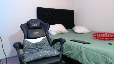 john online show from 01.14.25