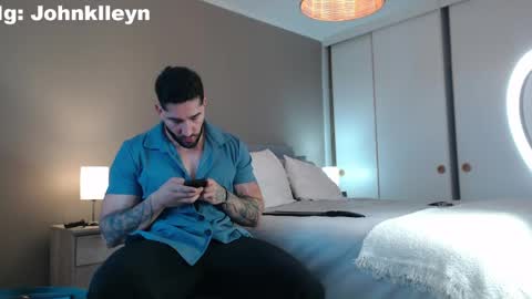 Snapshot of johnklleyn chatting on 04.22.26 john online show from 04.22.26