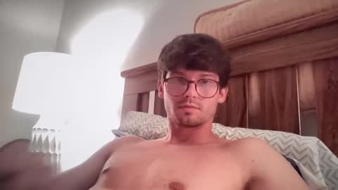 Snapshot of johnny__wood chatting on 10.06.25 Johnny online show from 10.06.25