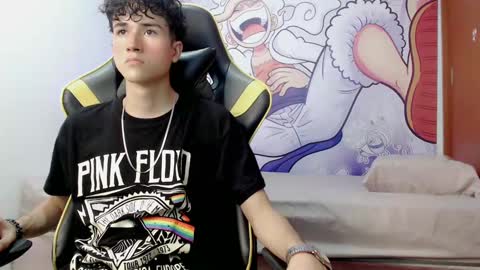 johnny_cagee online show from 01.05.25