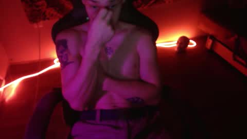 Johnny online show from 11.15.25