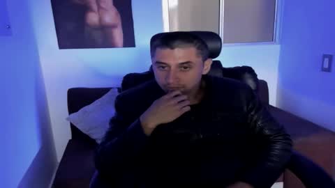 Johnny online show from 11.18.25