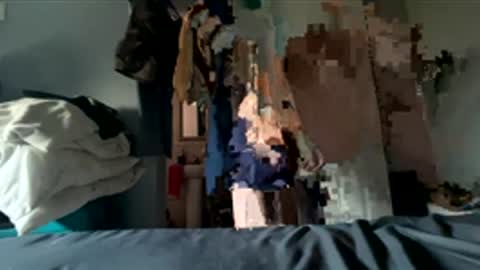 Snapshot of johnnybravo4919 chatting on 04.16.26 johnnyBravvo online show from 04.16.26