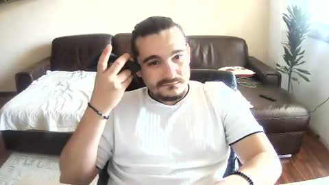 Snapshot of johnnybravovici chatting on 07.11.26 johnnybravovici online show from 07.11.26