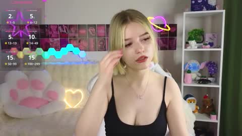 Paula online show from 02.19.25