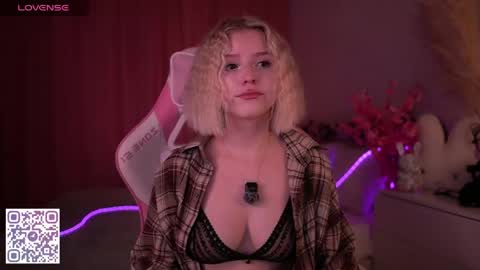 Paula online show from 04.24.26