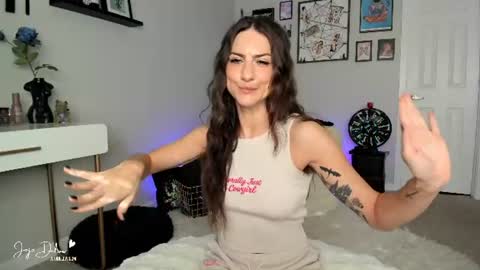    online show from 07.06.26