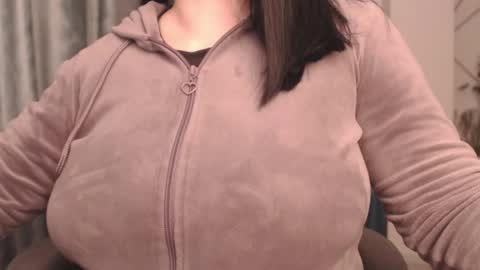 Snapshot of jokissy chatting on 03.12.25 jokissy online show from 03.12.25