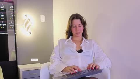 jolie_lov online show from 02.06.26