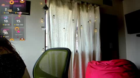jolie_reyes1 online show from 01.12.25