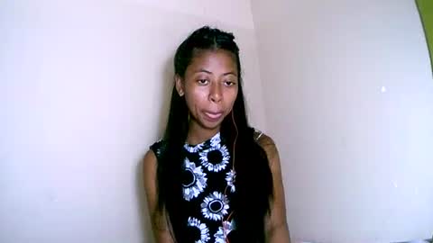 Snapshot of joliekah27 chatting on 09.19.25 joliekah27 online show from 09.19.25