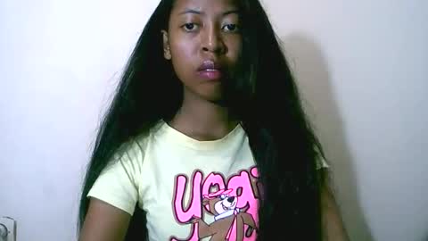 joliekah27 online show from 11.12.25