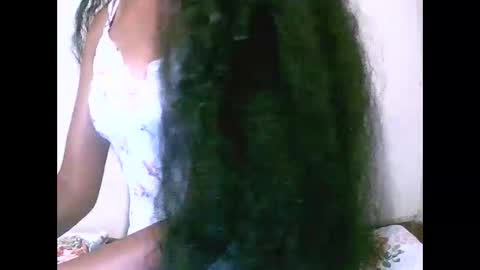 Snapshot of joliekah27 chatting on 04.21.26 joliekah27 online show from 04.21.26