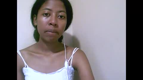Snapshot of joliekah27 chatting on 04.24.26 joliekah27 online show from 04.24.26