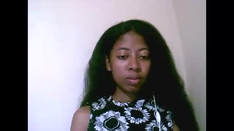 Snapshot of joliekah27 chatting on 04.27.26 joliekah27 online show from 04.27.26