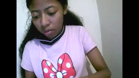 Snapshot of joliekah27 chatting on 05.24.26 joliekah27 online show from 05.24.26