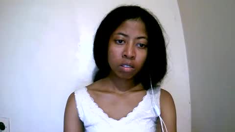 Snapshot of joliekah27 chatting on 05.28.26 joliekah27 online show from 05.28.26