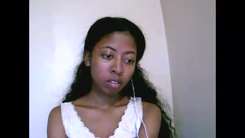 Snapshot of joliekah27 chatting on 05.29.26 joliekah27 online show from 05.29.26