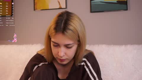 Viola online show from 04.10.26