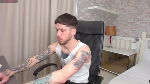 JonahShaw online show from 04.08.26