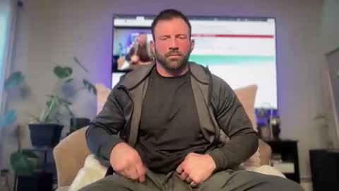 Snapshot of jonariesxxx chatting on 02.05.26 Jon Aries online show from 02.05.26