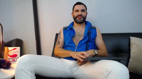  JONAS BEARD  online show from 01.28.25