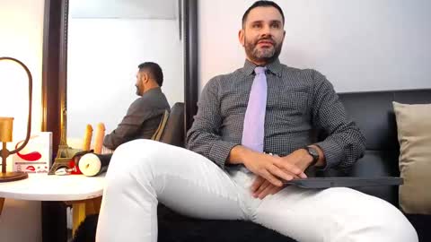  JONAS BEARD  online show from 03.06.25