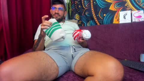 Jonathan RiversNew online show from 02.07.25