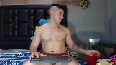 jonathancast08 online show from 02.19.25