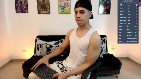 Snapshot of jonathanjoestar_ chatting on 06.24.26 Instagram jonathanfit14 online show from 06.24.26