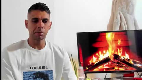 jonesjoness15 online show from 11.02.25