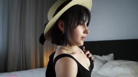 Alice online show from 06.26.26