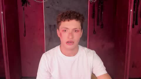 Snapshot of jonny_dark chatting on 10.19.25 Jonny online show from 10.19.25