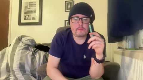 jonnybeeswax7376964133 online show from 12.04.25