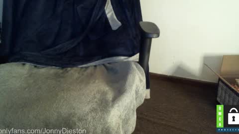 Snapshot of jonnydieston777 chatting on 02.04.25 JonnyDieston online show from 02.04.25