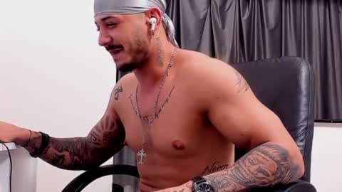 jonnyporn1 online show from 12.31.24