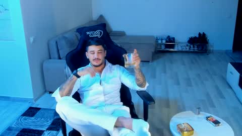 jonnyporn1 online show from 10.17.25