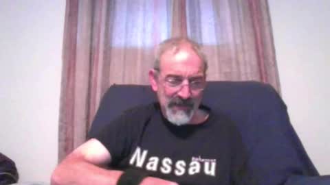 Snapshot of jony_five chatting on 12.18.24 Jon online show from 12.18.24