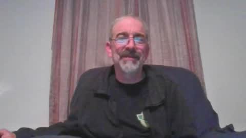 Snapshot of jony_five chatting on 01.06.25 Jon online show from 01.06.25
