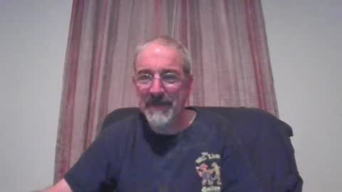 Snapshot of jony_five chatting on 01.12.25 Jon online show from 01.12.25