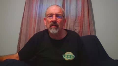Snapshot of jony_five chatting on 09.28.25 Jon online show from 09.28.25